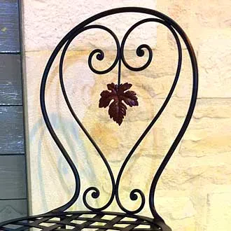 Chaise vigne rouge